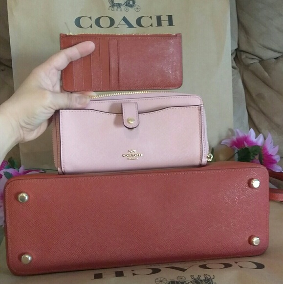 NWT Coach purse bag crossbody w/ wallet set - Picture 5 of 8